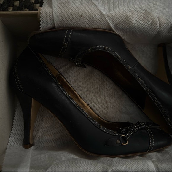 J. Crew Round Toe High Heel Pumps in Black, 7.5 Medium - Picture 7 of 9